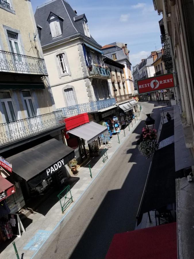 Superbe T3 Avec Parking Et Terrasse En Plein Centre-Ville Lourdes Eksteriør bilde